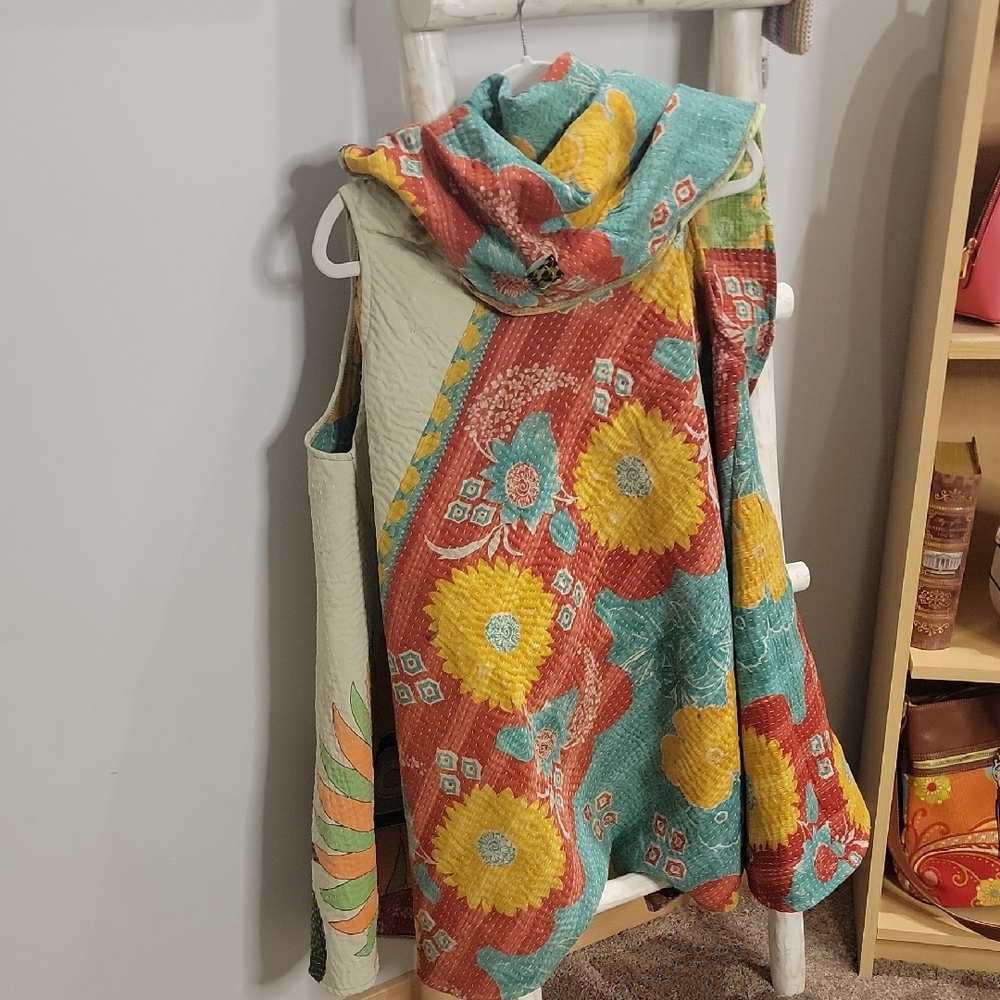 Colorful Patchwork Vest - Picture 5 of 8